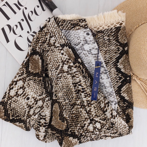 Mar by Vix •  Beach Coverup - Picture 3 of 7